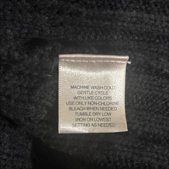 St. John’s Bay Women’s Black Knit Cardigan - Picture 6 of 6